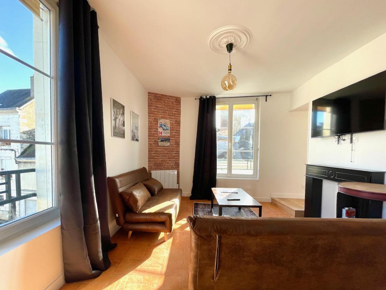 Legendes De La Piste - Sonights Apartment Chateau-du-Loir Ngoại thất bức ảnh
