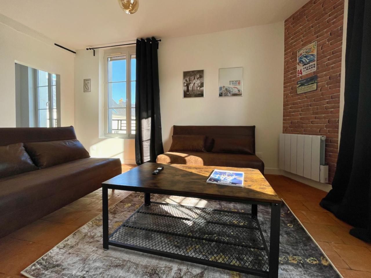 Legendes De La Piste - Sonights Apartment Chateau-du-Loir Ngoại thất bức ảnh