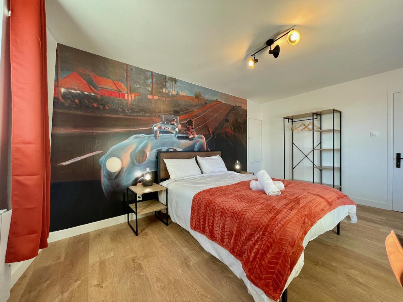 Legendes De La Piste - Sonights Apartment Chateau-du-Loir Ngoại thất bức ảnh